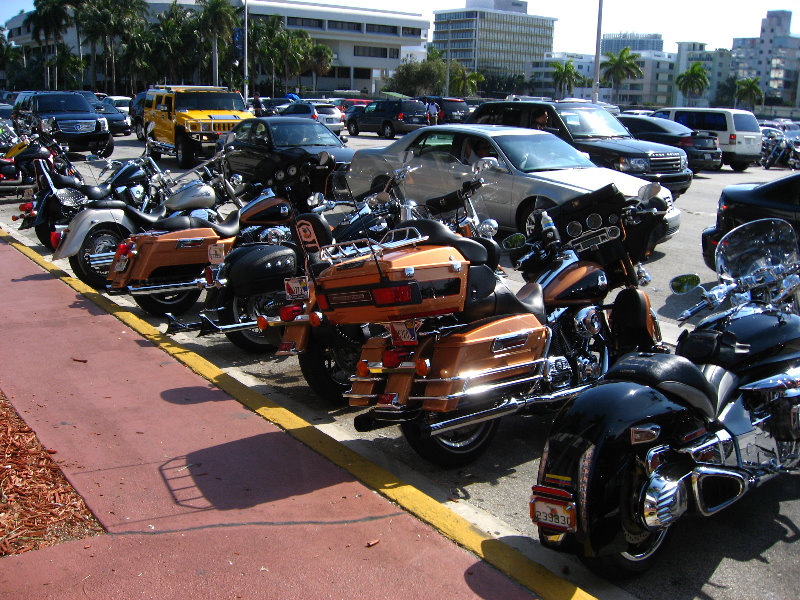 Miami-Motorcycle-Salon-2008-South-Florida-Bike-Show-145