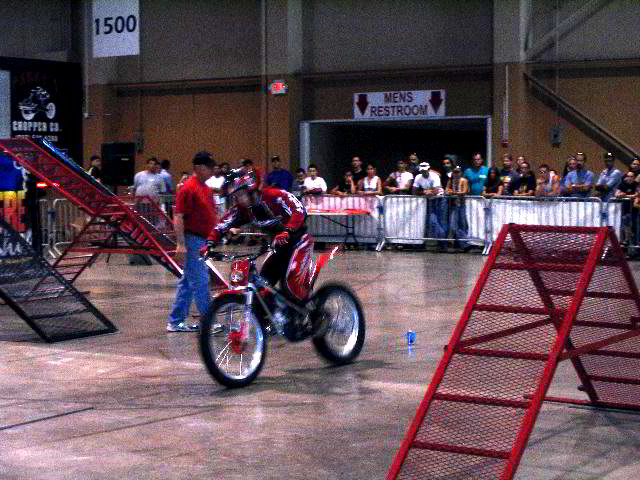 Adam-Holbrook-Stunt-Show-08