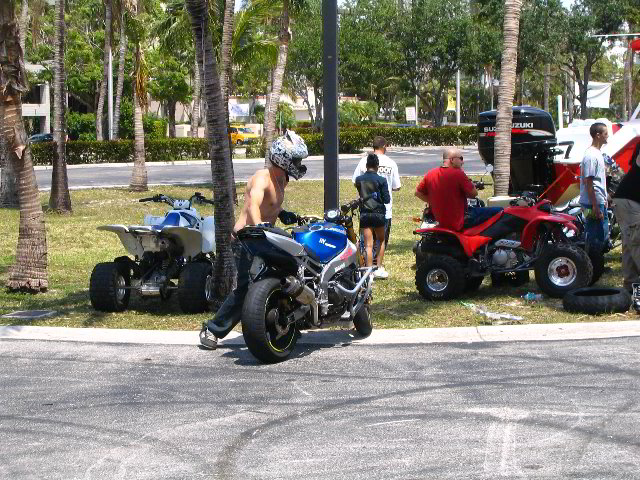 Team-1-AllStars-Sportbike-Stunt-Show-02