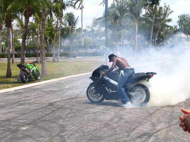 Team-1-AllStars-Sportbike-Stunt-Show-111