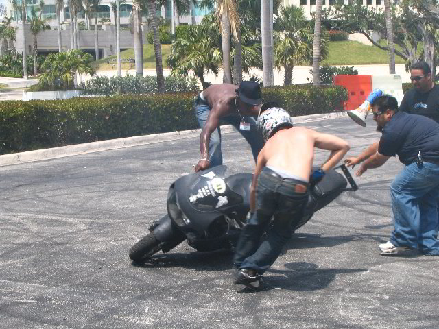 Team-1-AllStars-Sportbike-Stunt-Show-125