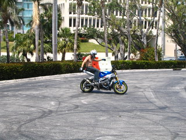 Team-1-AllStars-Sportbike-Stunt-Show-19
