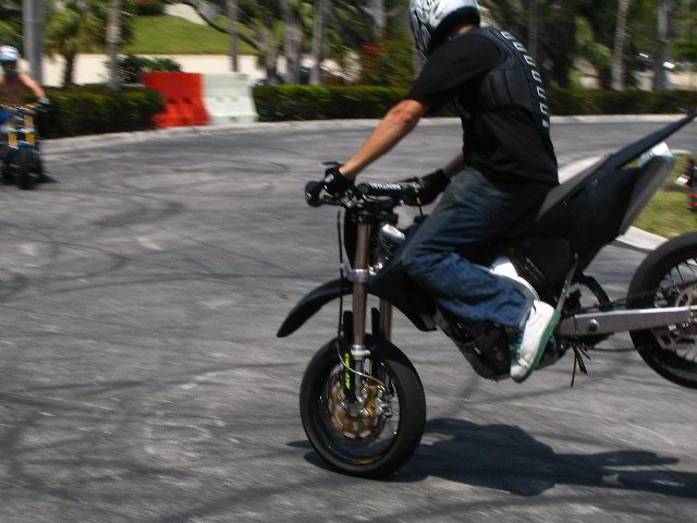 Team-1-AllStars-Sportbike-Stunt-Show-22
