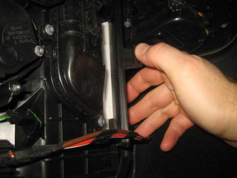 Mini-Cooper-Cabin-Air-Filters-Replacement-Guide-020