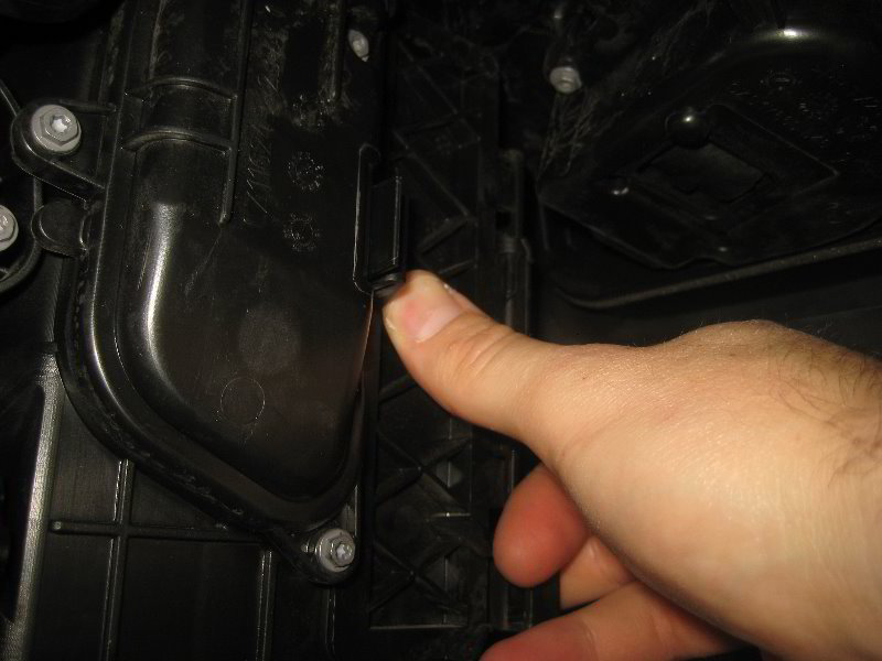 Mini-Cooper-Cabin-Air-Filters-Replacement-Guide-039