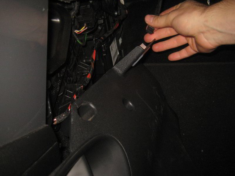 Mini-Cooper-Cabin-Air-Filters-Replacement-Guide-040