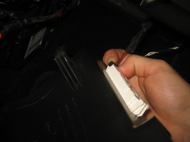 Mini-Cooper-Cabin-Air-Filters-Replacement-Guide-041