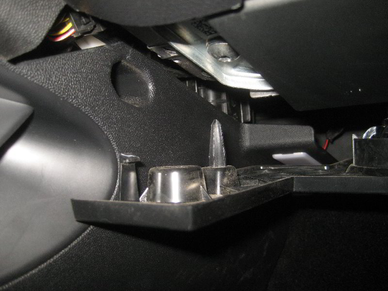 Mini-Cooper-Cabin-Air-Filters-Replacement-Guide-050