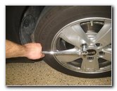 Mini-Cooper-Front-Brake-Pads-Replacement-Guide-002