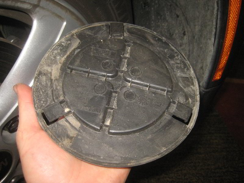 Mini-Cooper-Front-Turn-Signal-Light-Bulbs-Replacement-Guide-019