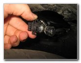 Mini-Cooper-Front-Turn-Signal-Light-Bulbs-Replacement-Guide-010