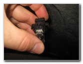 Mini-Cooper-Front-Turn-Signal-Light-Bulbs-Replacement-Guide-014