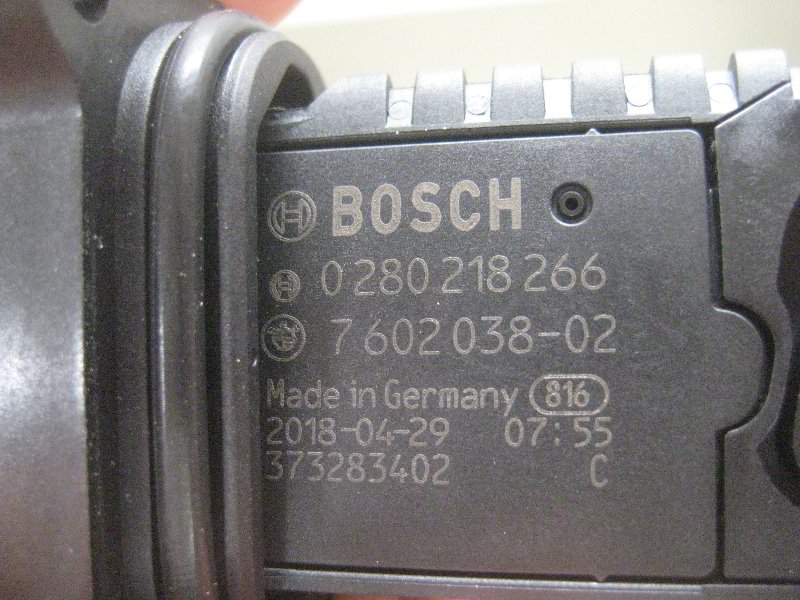 Mini-Cooper-MAF-Sensor-Cleaning-Replacement-Guide-013