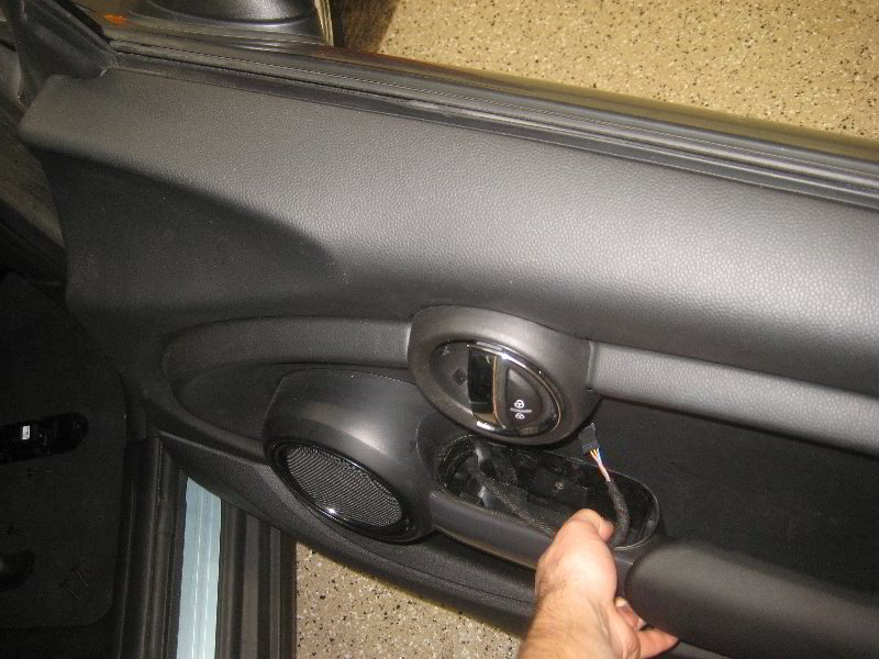 Mini-Cooper-Interior-Door-Panel-Removal-Guide-023