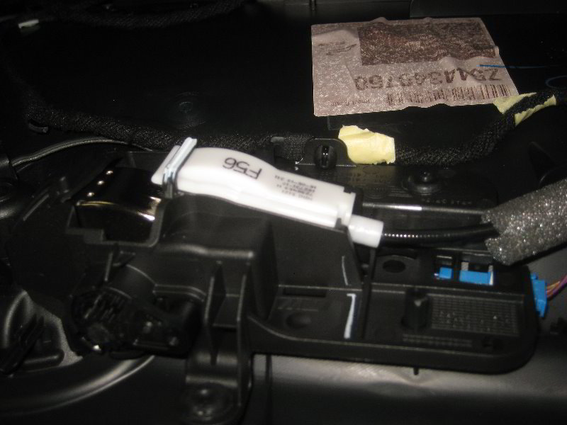 Mini-Cooper-Interior-Door-Panel-Removal-Guide-027