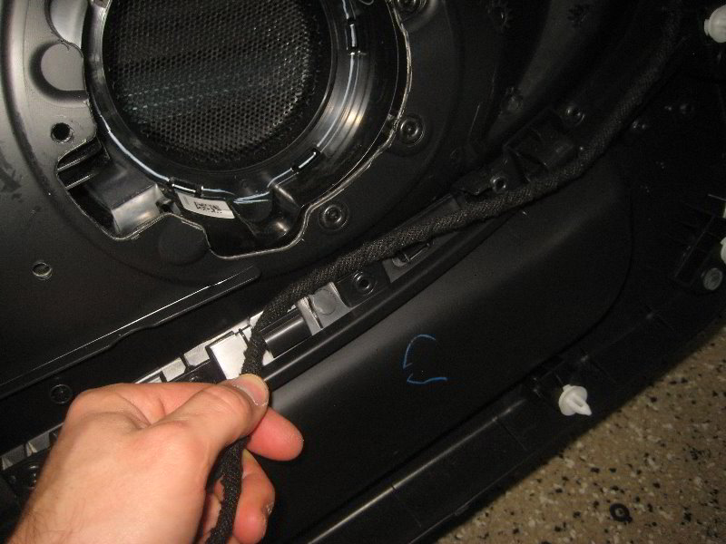 Mini-Cooper-Interior-Door-Panel-Removal-Guide-036
