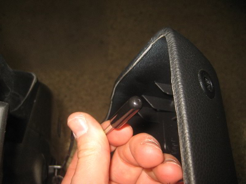 Mini-Cooper-Interior-Door-Panel-Removal-Guide-052