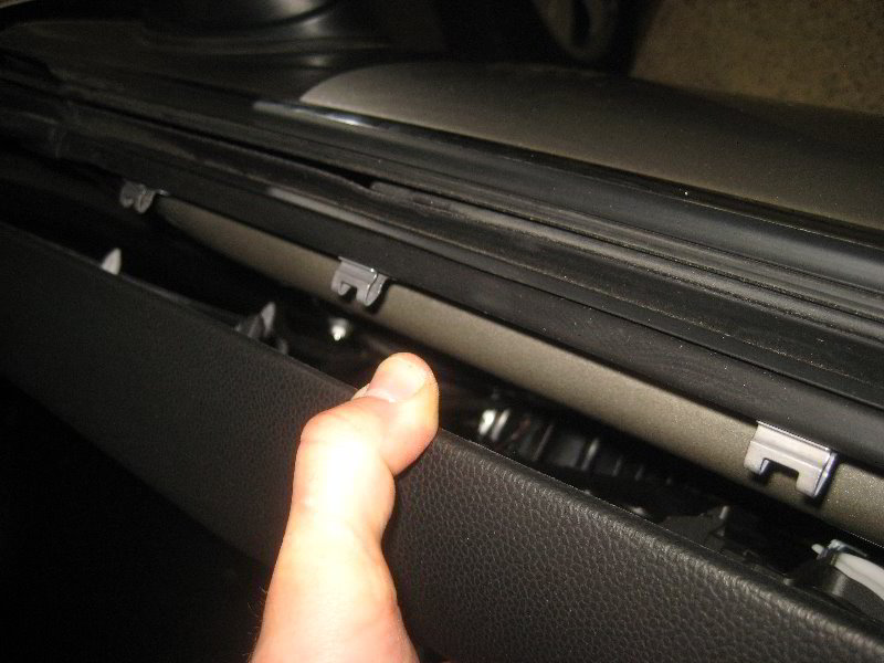 Mini-Cooper-Interior-Door-Panel-Removal-Guide-053