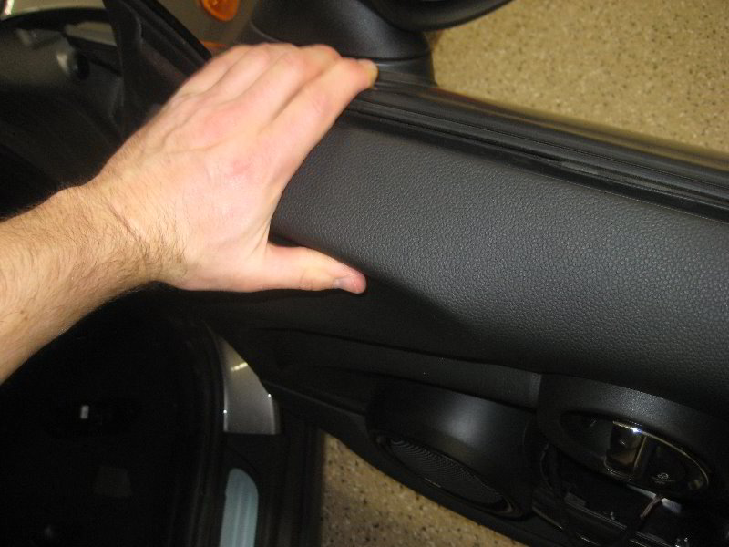 Mini-Cooper-Interior-Door-Panel-Removal-Guide-055