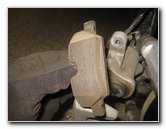 Mini-Cooper-Rear-Brake-Pads-Replacement-Guide-016