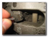 Mini-Cooper-Rear-Brake-Pads-Replacement-Guide-028