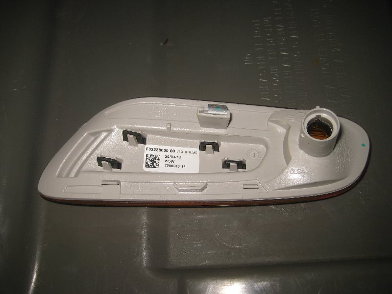 Mini-Cooper-Scuttle-Light-Bulb-Replacement-Guide-006