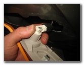 Mini-Cooper-Scuttle-Light-Bulb-Replacement-Guide-004