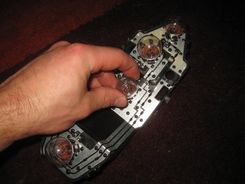 Mini-Cooper-Tail-Light-Bulbs-Replacement-Guide-016