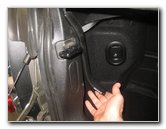 Mini-Cooper-Tail-Light-Bulbs-Replacement-Guide-004