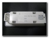 Mini-Cooper-Trunk-Light-Bulb-Replacement-Guide-006