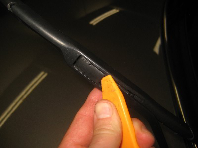 MiniCooperWindshieldWindowWiperBladesReplacementGuide003