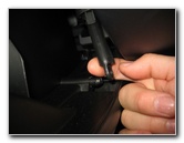 Mitsubishi-Lancer-AC-Cabin-Air-Filter-Replacement-Guide-004