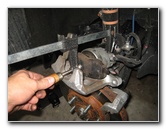 Mitsubishi-Lancer-Front-Brake-Pads-Replacement-Guide-023