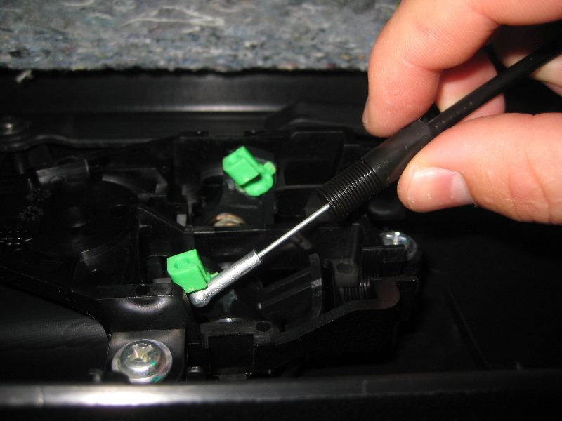 Mitsubishi-Lancer-Interior-Door-Panel-Removal-Guide-026