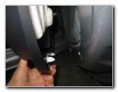 Mitsubishi-Lancer-Interior-Door-Panel-Removal-Guide-044