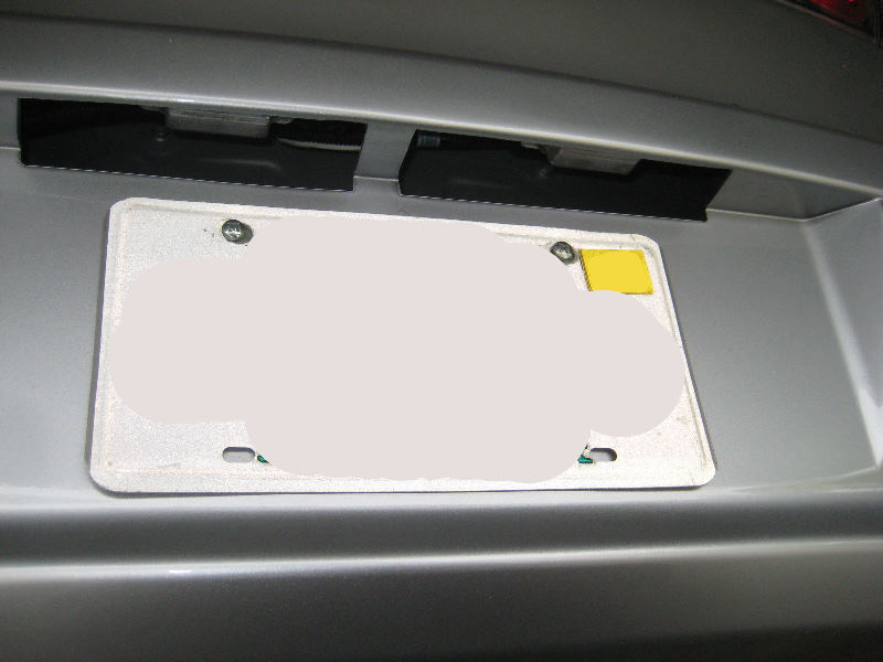 Mitsubishi-Lancer-License-Plate-Light-Bulbs-Replacement-Guide-001