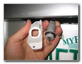 Mitsubishi-Lancer-License-Plate-Light-Bulbs-Replacement-Guide-007