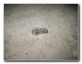 Mitsubishi-Lancer-License-Plate-Light-Bulbs-Replacement-Guide-009