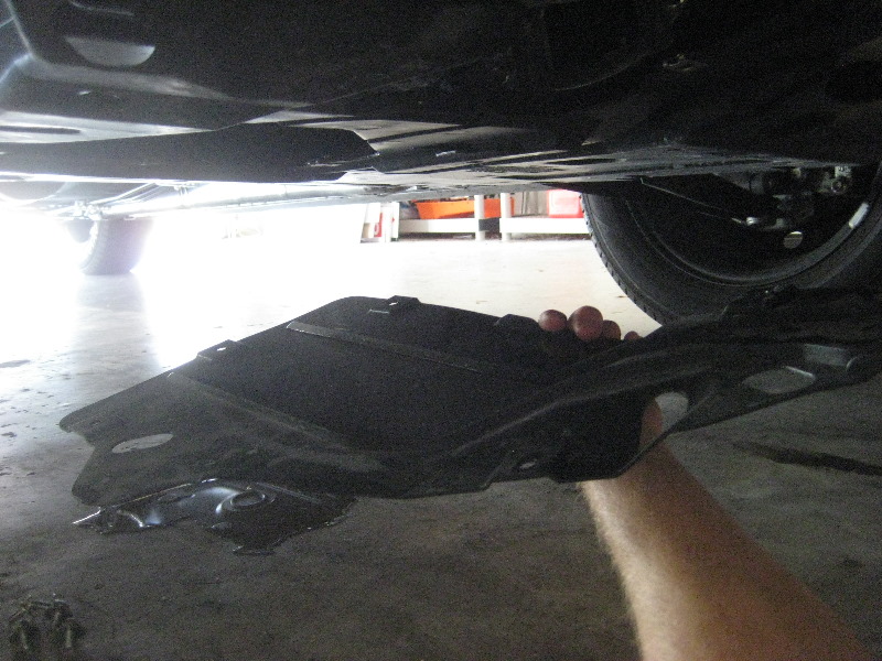 Mitsubishi-Lancer-MIVEC-Engine-Oil-Change-Filter-Replacement-Guide-009