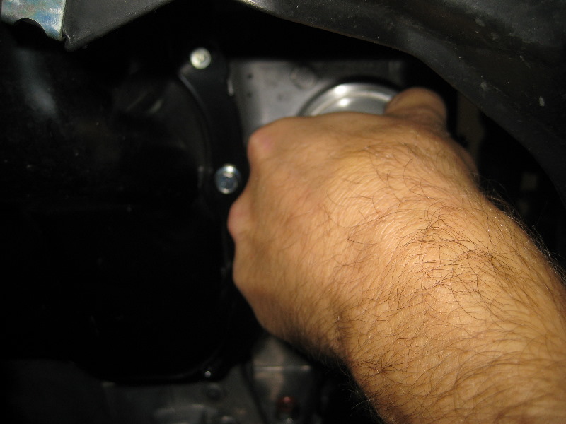 Mitsubishi-Lancer-MIVEC-Engine-Oil-Change-Filter-Replacement-Guide-019