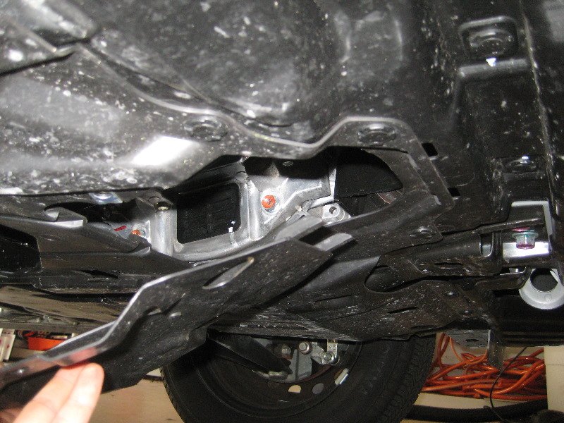 Mitsubishi-Lancer-MIVEC-Engine-Oil-Change-Filter-Replacement-Guide-021