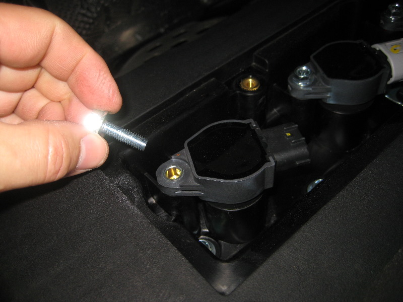 Mitsubishi-Lancer-MIVEC-Engine-Spark-Plugs-Replacement-Guide-010