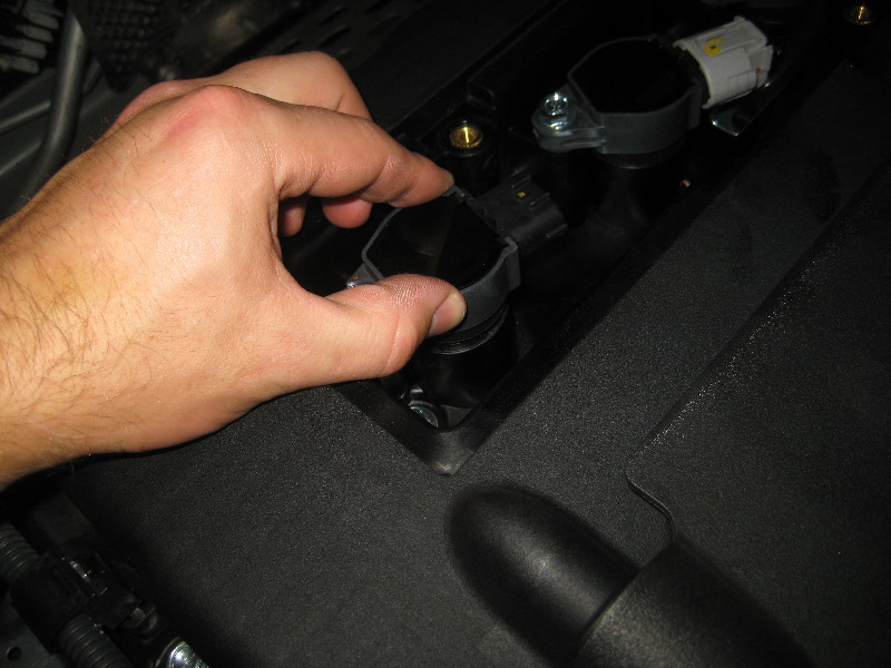 Mitsubishi-Lancer-MIVEC-Engine-Spark-Plugs-Replacement-Guide-023