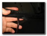 Mitsubishi-Lancer-Windshield-Window-Wiper-Blades-Replacement-Guide-006