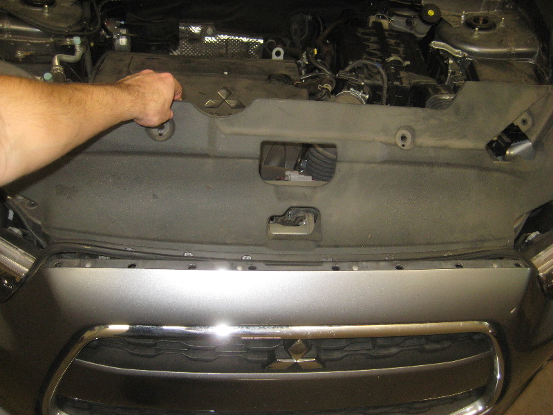 2011-2017-Mitsubishi-Outlander-Sport-12V-Automotive-Battery-Replacement-Guide-009