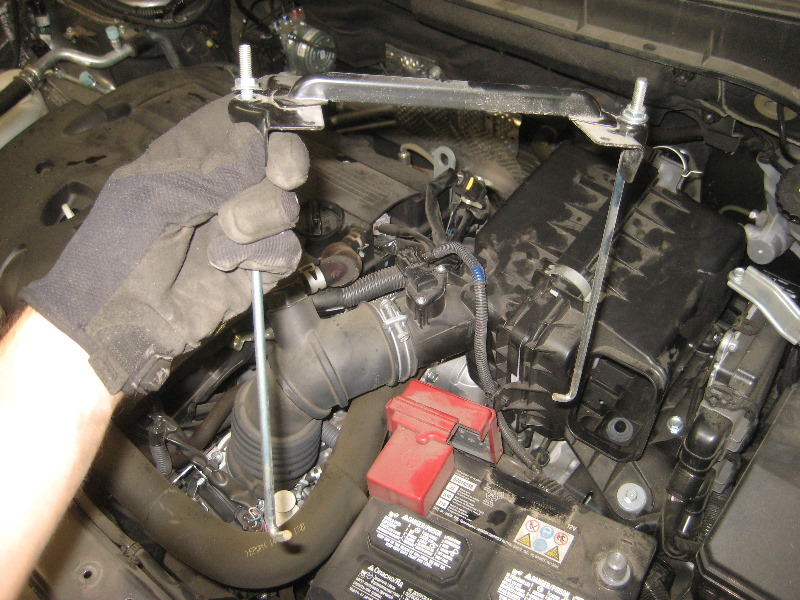 2011-2017-Mitsubishi-Outlander-Sport-12V-Automotive-Battery-Replacement-Guide-023