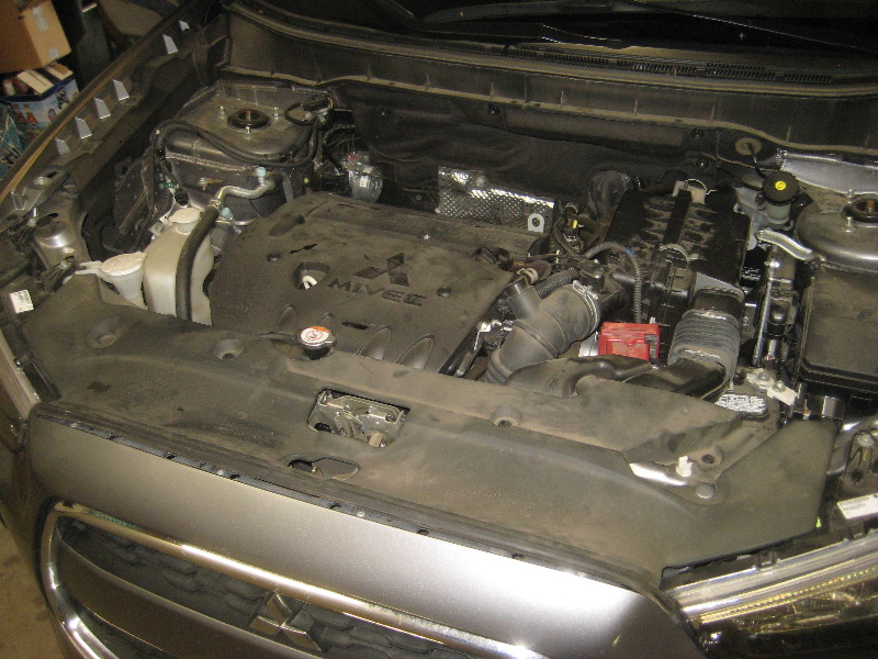 2011-2017-Mitsubishi-Outlander-Sport-12V-Automotive-Battery-Replacement-Guide-048