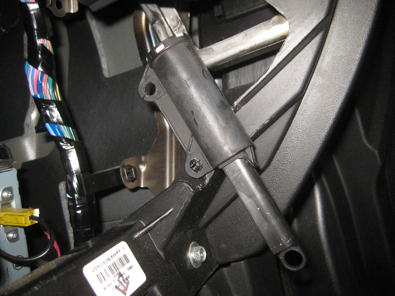 2011-2017-Mitsubishi-Outlander-Sport-Cabin-Air-Filter-Replacement-Guide-023