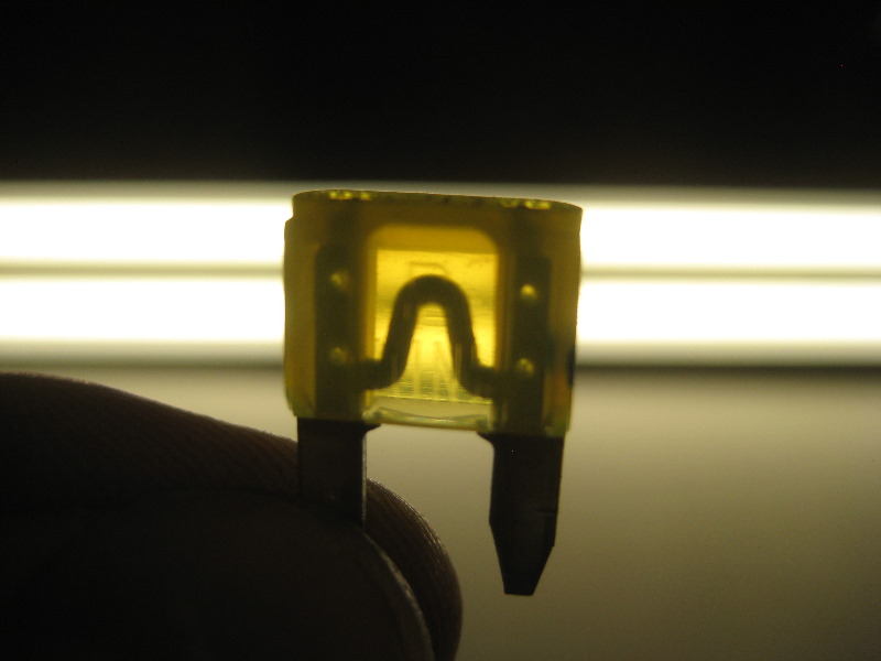 2011-2017-Mitsubishi-Outlander-Sport-Electrical-Fuse-Replacement-Guide-016