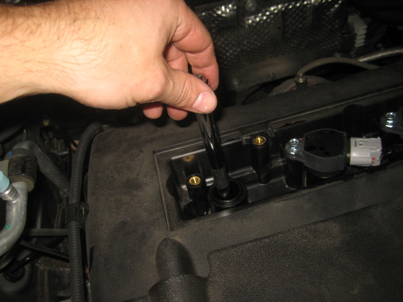 2011-2017-Mitsubishi-Outlander-Sport-Engine-Spark-Plugs-Replacement-Guide-019